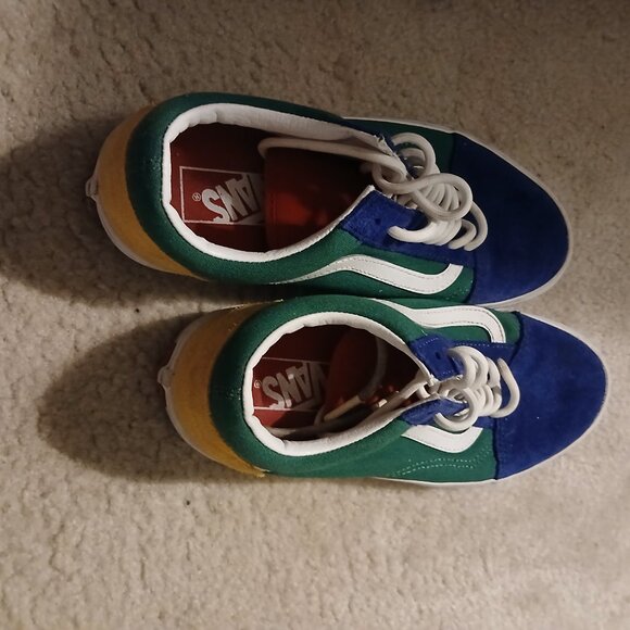Vans size 7 and half guys  9 women - Picture 3 of 3